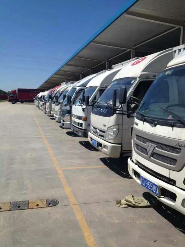 �ֵܰ�ҳ��� ʵ������һ��